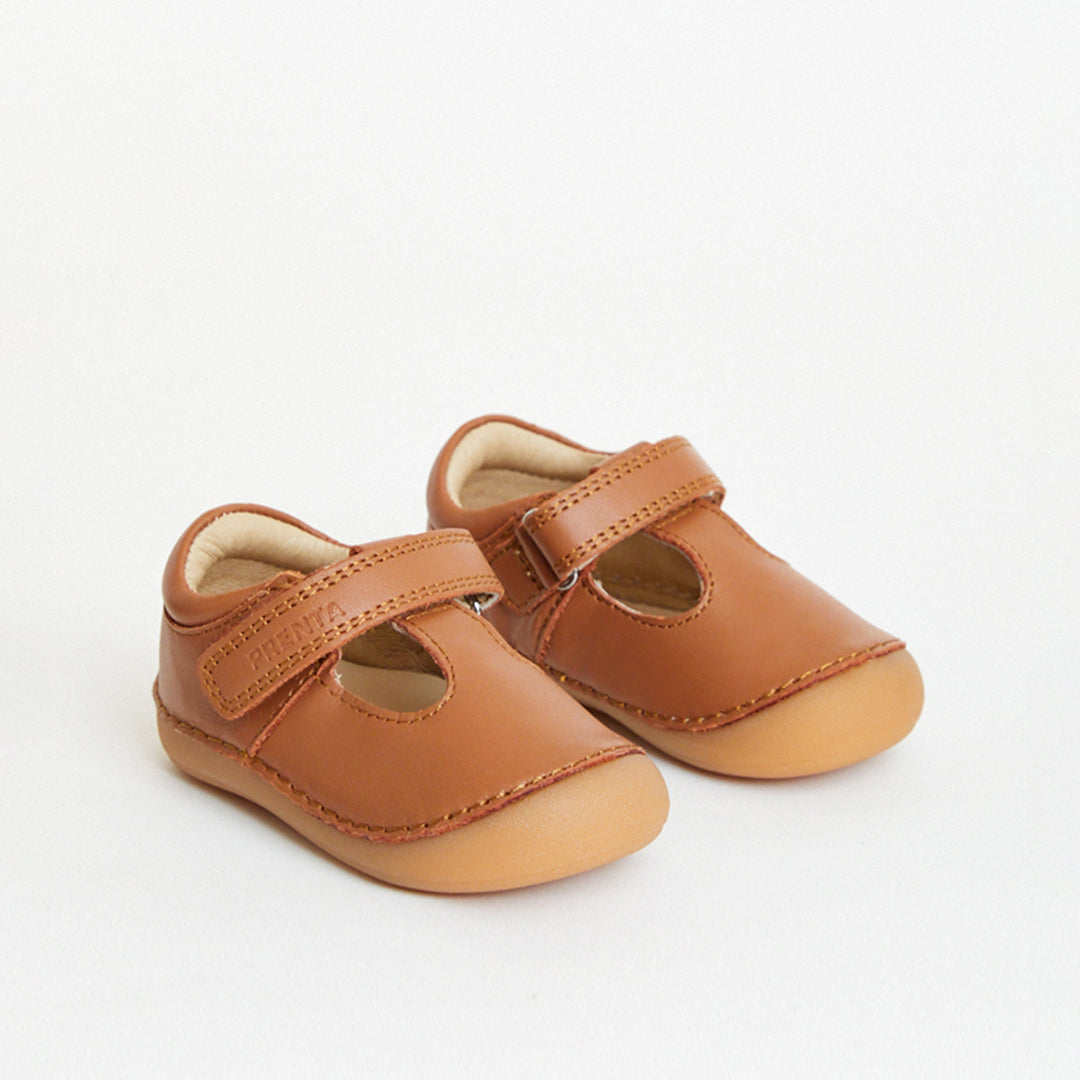 Atlas Tan Leather First Walker Shoe