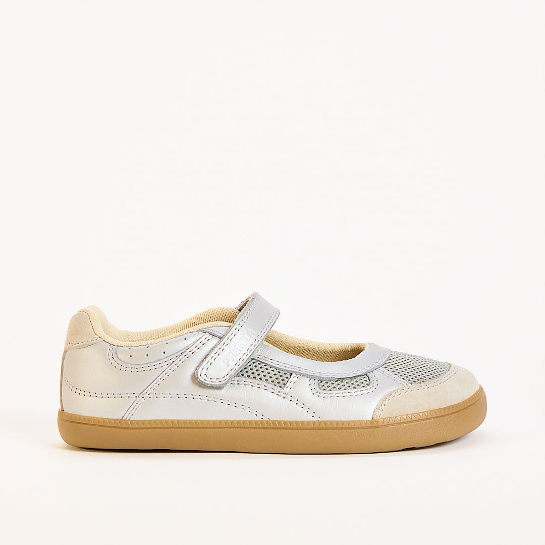 Eve Silver Leather & Mesh Kids Barefoot Ballet Trainer