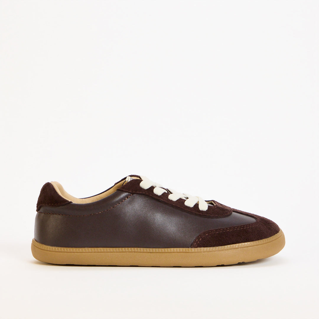 Kai Chocolate Leather Juniors Barefoot Trainer